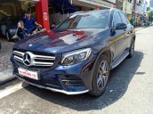 Bán Mercedes GLC 300 AMG sản xuất 2017, màu xanh Cavanstie, xe siêu lướt