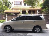 Bán xe Toyota Innova đời 2014, màu vàng cát, số sàn, 458tr