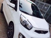 Bán xe Kia Picanto sản xuất 2014, màu trắng, ít đi, bảo dưỡng chính hãng định kì, không đâm đụng bơi lội