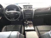 Bán Toyota Camry 2.5Q đời 2016, giá siêu tốt