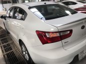 Bán Kia Rio sedan 1.4MT màu trắng, số sàn nhập Hàn Quốc 2016, biển Sài Gòn 1 chủ