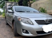 Gia đình bán Toyota Corolla Altis 1.8G năm 2010, màu bạc