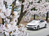 Bán ô tô Kia Optima năm 2019, màu trắng, 789 triệu