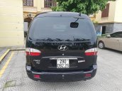 Xe nhà không dùng nên bán Hyundai Starrex van 2004, màu đen, xe nhập