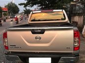 Cần bán Nissan Navara 2016 số tự động, xe máy móc như hình