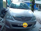 Cần bán xe Toyota Innova G đời 2010, màu vàng cát, xe đẹp