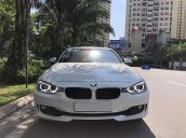 Bán BMW 320i sản xuất năm 2014, màu trắng, xe nhập