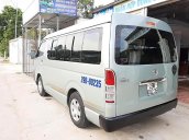 Bán Toyota Hiace sản xuất năm 2010, giá tốt