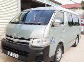 Bán Toyota Hiace sản xuất năm 2010, giá tốt