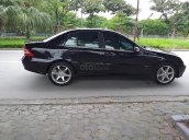 Bán Mercedes C180 Sport đời 2005, màu đen giá cạnh tranh