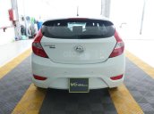 Bán Hyundai Accent Hatchback Blue 1.4AT sản xuất 2015, màu trắng, nhập khẩu