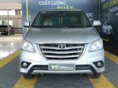 Bán ô tô Toyota Innova E 2.0MT đời 2015, màu bạc, 556 triệu