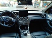 Cần bán xe Mercedes C300 AMG đời 2017, màu xanh Cavansite xe cực đẹp