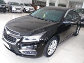 Bán xe Chevrolet Cruze LTZ 1.8AT đời 2017, màu đen, xe đẹp