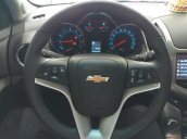 Bán xe Chevrolet Cruze LTZ 1.8AT đời 2017, màu đen, xe đẹp