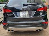 Xe Hyundai Santa Fe 2.2L 4WD sản xuất 2016, màu đen giá cạnh tranh