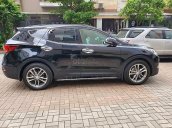 Xe Hyundai Santa Fe 2.2L 4WD sản xuất 2016, màu đen giá cạnh tranh