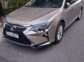 Bán xe Toyota Camry đời 2013, màu vàng cát, zin 100%