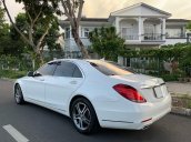 Chính chủ bán xe Mercedes S400L đời 2017, màu trắng, xe đi ít, giá tốt