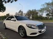 Chính chủ bán xe Mercedes S400L đời 2017, màu trắng, xe đi ít, giá tốt