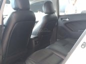 Cần bán Kia K3 2.0AT sản xuất 2014, màu trắng, giá 490tr