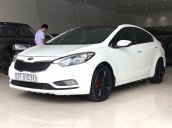 Cần bán xe Kia K3 năm sản xuất 2014, màu trắng