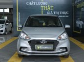 Bán xe Hyundai Grand i10 1.2MT đời 2018, màu bạc, giá 388tr