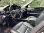 Bán xe Mercedes E250 năm 2011, màu trắng