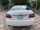 Bán xe Mercedes E250 năm 2011, màu trắng