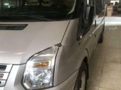 Cần bán xe Ford Transit năm sản xuất 2018, màu bạc