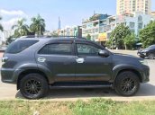 Bán Toyota Fortuner 2016, màu xám