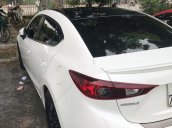 Cần bán Mazda 3 2017, màu trắng, chính chủ