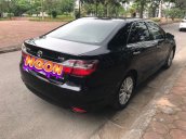 Chính chủ bán xe Toyota Camry 2.0E năm sản xuất 2017, màu đen