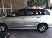 Bán xe Toyota Innova 2013, màu bạc 