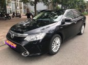 Chính chủ bán xe Toyota Camry 2.0E năm sản xuất 2017, màu đen