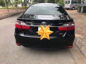 Chính chủ bán xe Toyota Camry 2.0E năm sản xuất 2017, màu đen