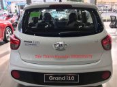 Bán ô tô Hyundai Grand i10 sản xuất năm 2019, màu trắng, 330 triệu