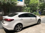 Bán xe Kia Cerato MT sản xuất 2017, màu trắng