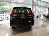 Toyota Innova Venturer 2019- xe giao ngay