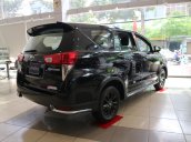 Toyota Innova Venturer 2019- xe giao ngay