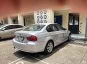 Bán ô tô BMW 3 Series đời 2010, chính chủ, bảo trì bảo dưỡng chính hãng, màu bạc, nhập khẩu 