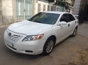 Cần bán xe Toyota Camry LE 2007 màu trắng, nhập Mỹ