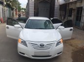 Cần bán xe Toyota Camry LE 2007 màu trắng, nhập Mỹ