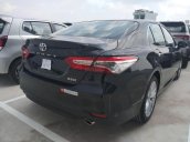 Camry 2.5Q - 1 xe giao ngay trong tháng 8