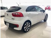 Cần bán xe Kia Rio Hatchback đời 2015, màu trắng, xe nhập