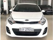 Cần bán xe Kia Rio Hatchback đời 2015, màu trắng, xe nhập