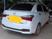 Cần bán Hyundai Grand i10 đời 2018, màu trắng, giá tốt