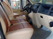 Xe Ford Transit MT sản xuất năm 2016, màu bạc, 560 triệu