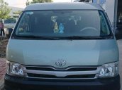 Bán Toyota Hiace năm 2011, màu xanh ngọc