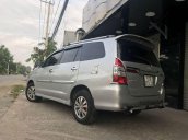 Bán Toyota Innova E năm sản xuất 2015, màu bạc